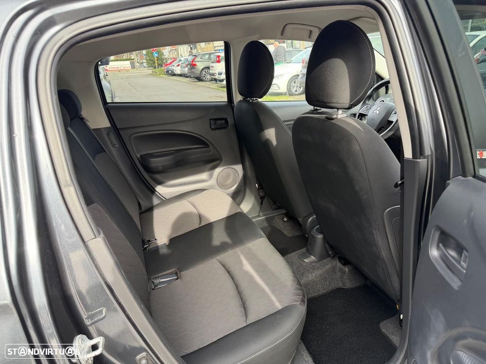 Mitsubishi Space Star 1.2 Intense Connect Edition - 14