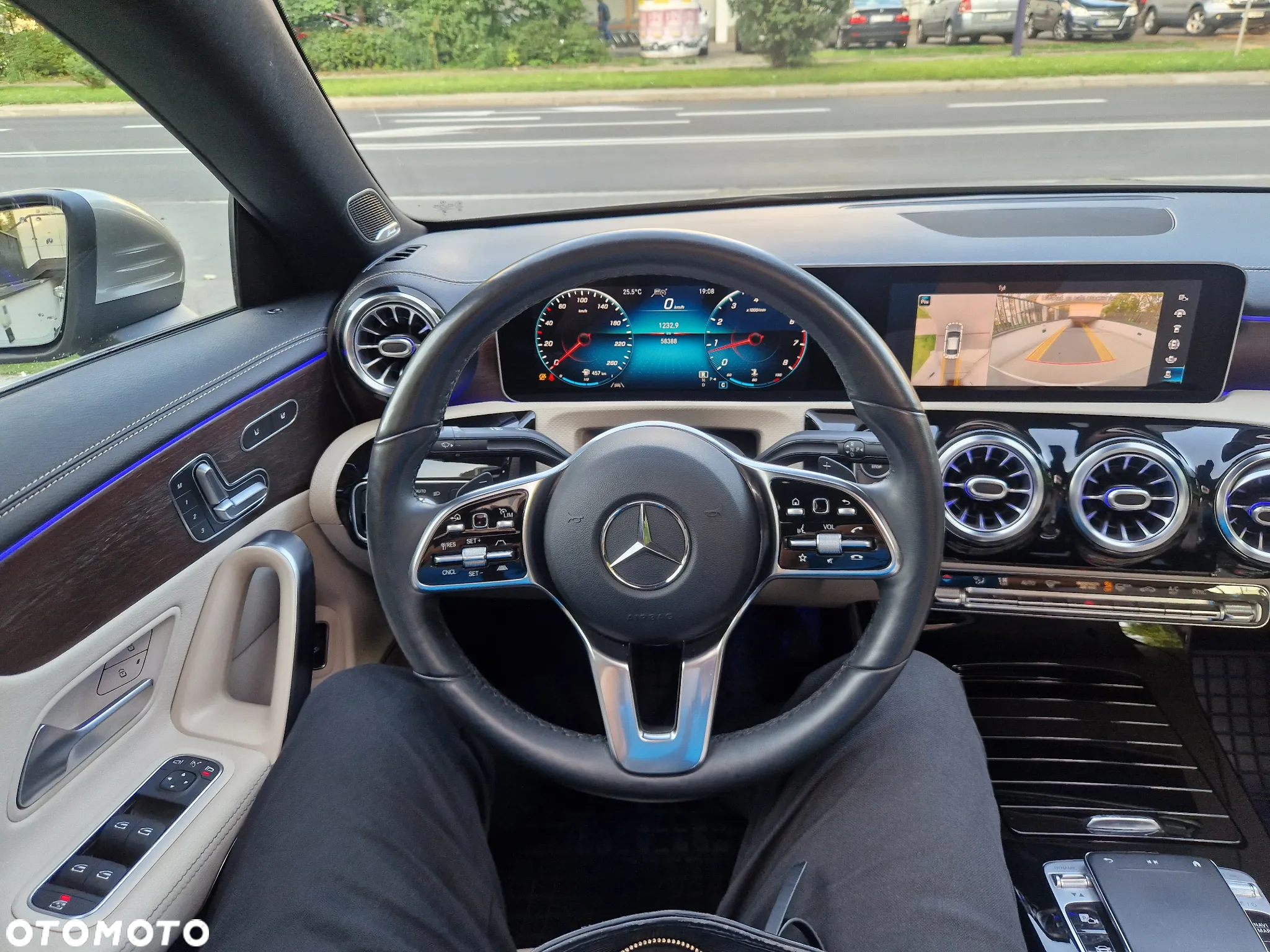 Mercedes-Benz CLA 220 4-Matic 7G-DCT - 30
