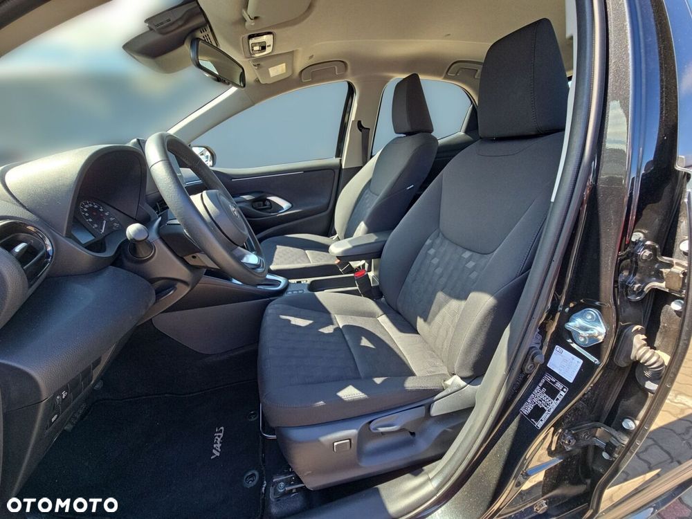 Toyota Yaris - 13