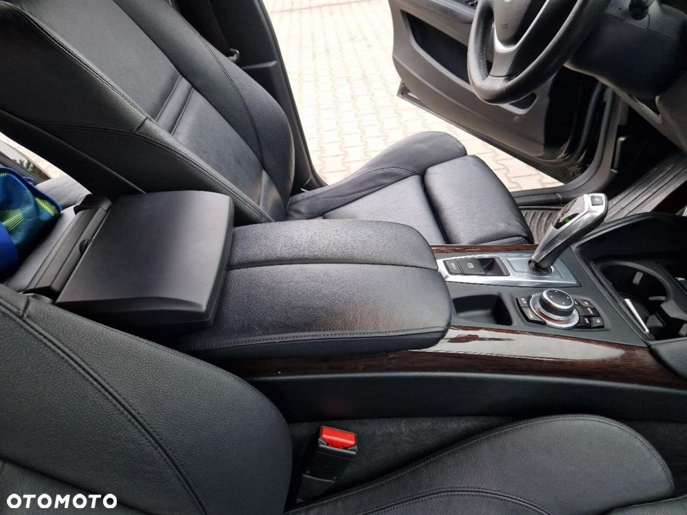 BMW X6 35i xDrive - 13