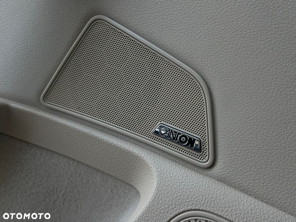 Skoda Superb 2.0 TDI SCR Style DSG - 36