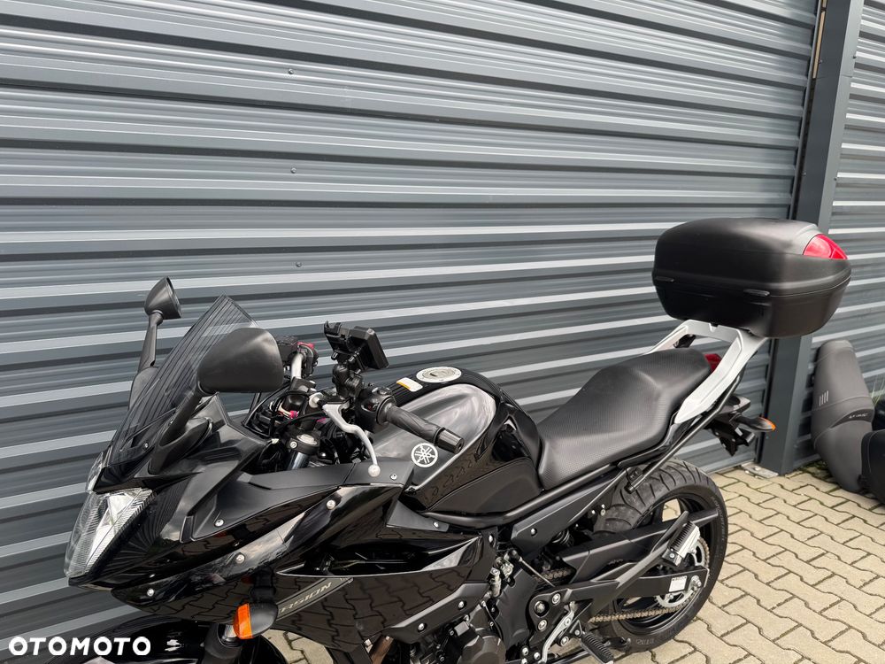 Yamaha XJ - 8