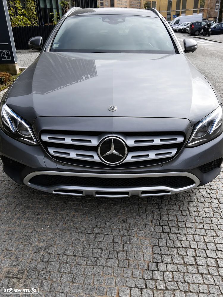 Mercedes-Benz E 220 - 1