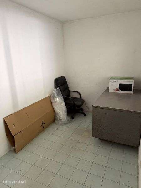 Alugo armazém 450m2 - Grande imagem: 4/8