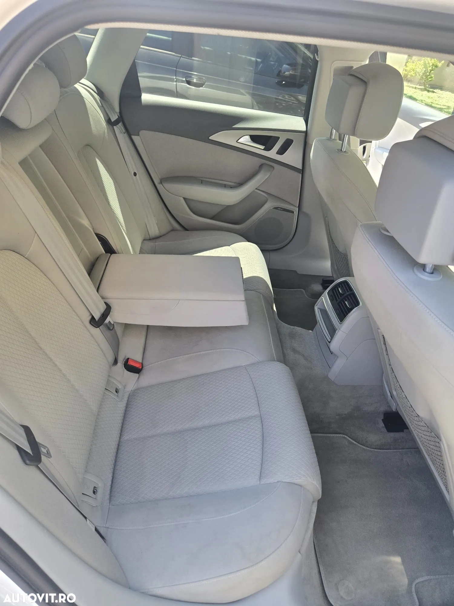 Audi A6 Avant 3.0 TDI Multitronic - 12
