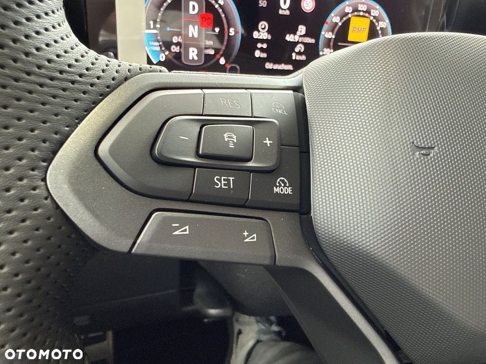 Volkswagen Tiguan 2.0 TDI 4Mot R-Line Plus DSG - 31