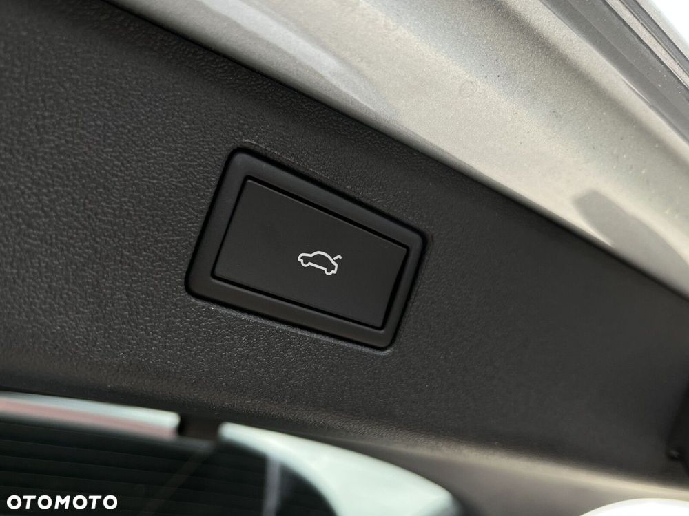 Volkswagen Tiguan - 20
