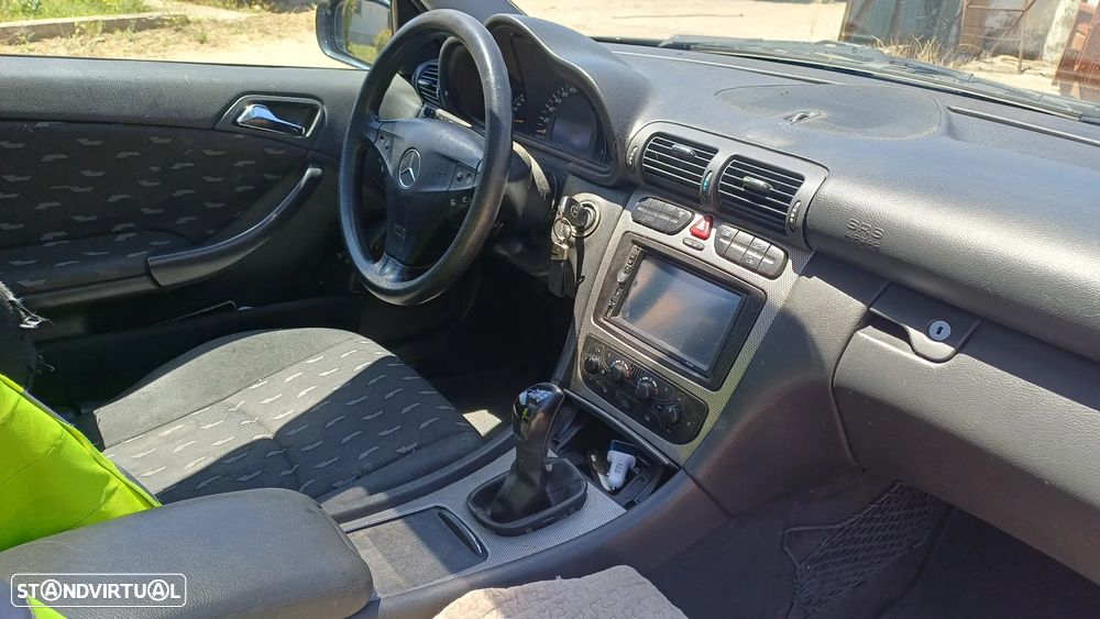 Mercedes-Benz CLK 200 - 4