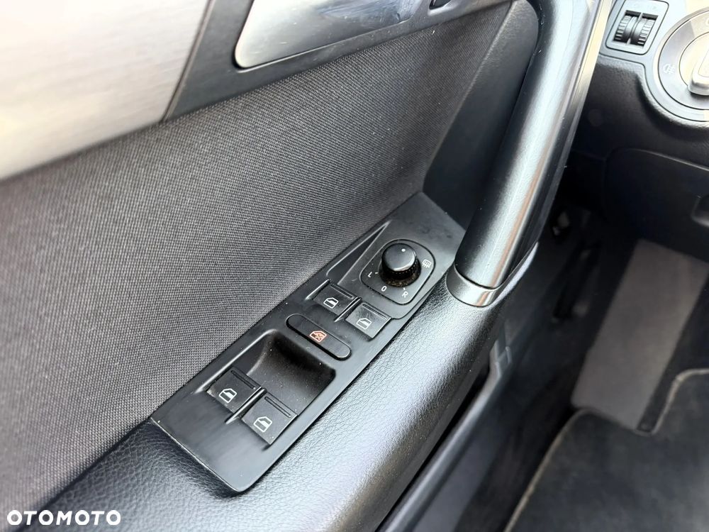 Volkswagen Passat 1.6 TDI Comfortline - 18