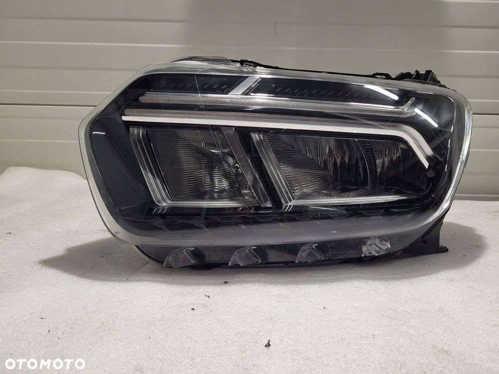 dacia duster ii full led chrom przód strona lewa 260602515r - 1