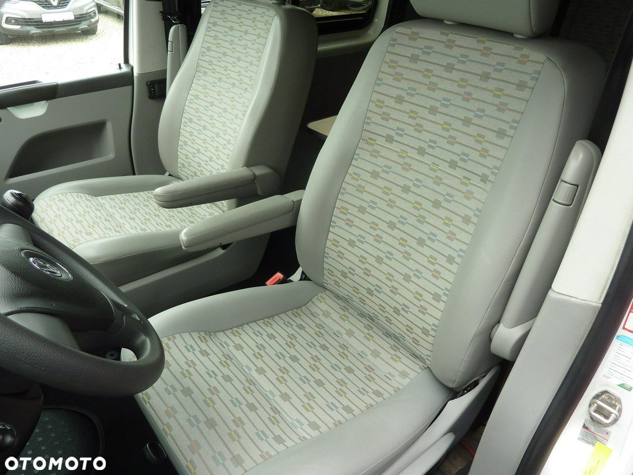 Volkswagen Transporter - 11