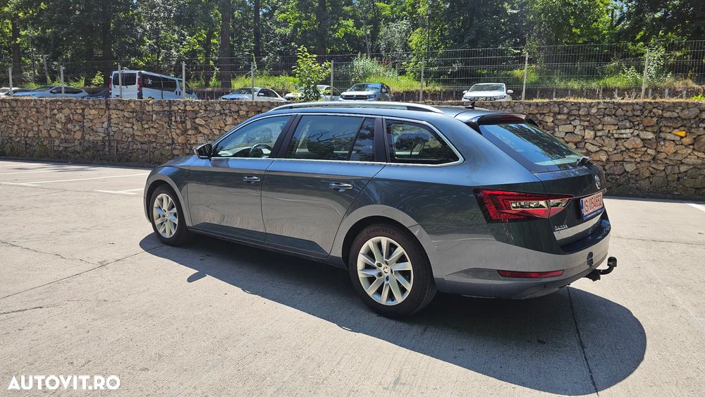 Skoda Superb Combi 1.5 TSI ACT DSG Style - 5