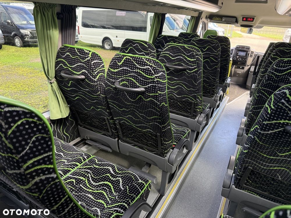 Mercedes-Benz Sprinter 519 - 24