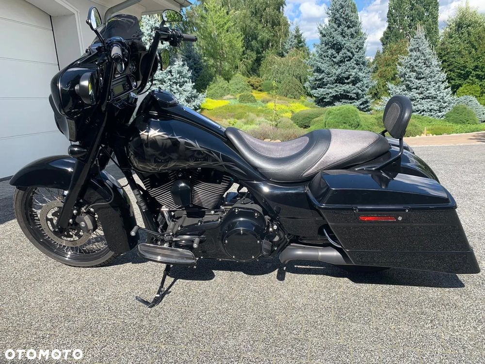 Harley-Davidson Super Glide - 1