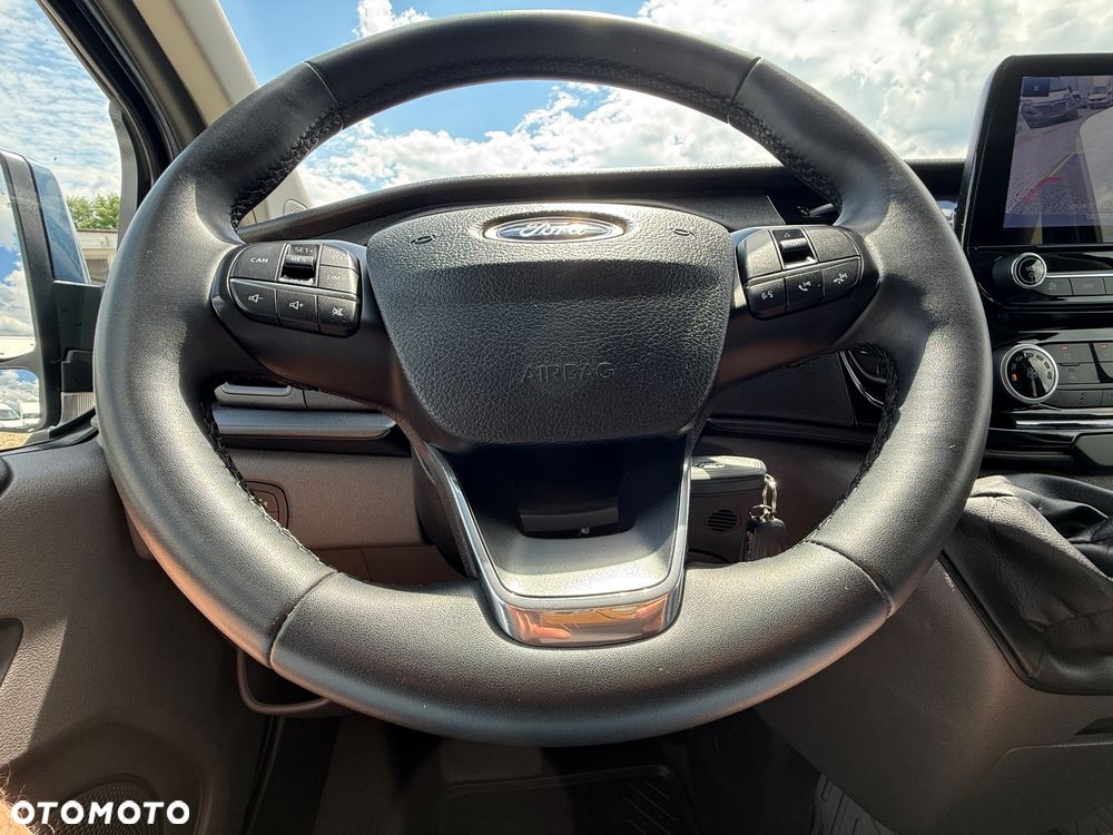 Ford TRANSIT CUSTOM TRAIL RAPTOR/Skóra/Alu/Navi/Klima/Kamera/Grzane fotele/PDC przód i tył/Grzana szyba/Hak/ - 25