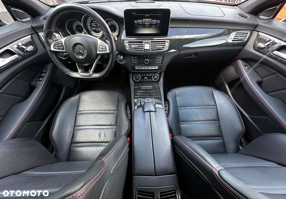 Mercedes-Benz CLS - 11