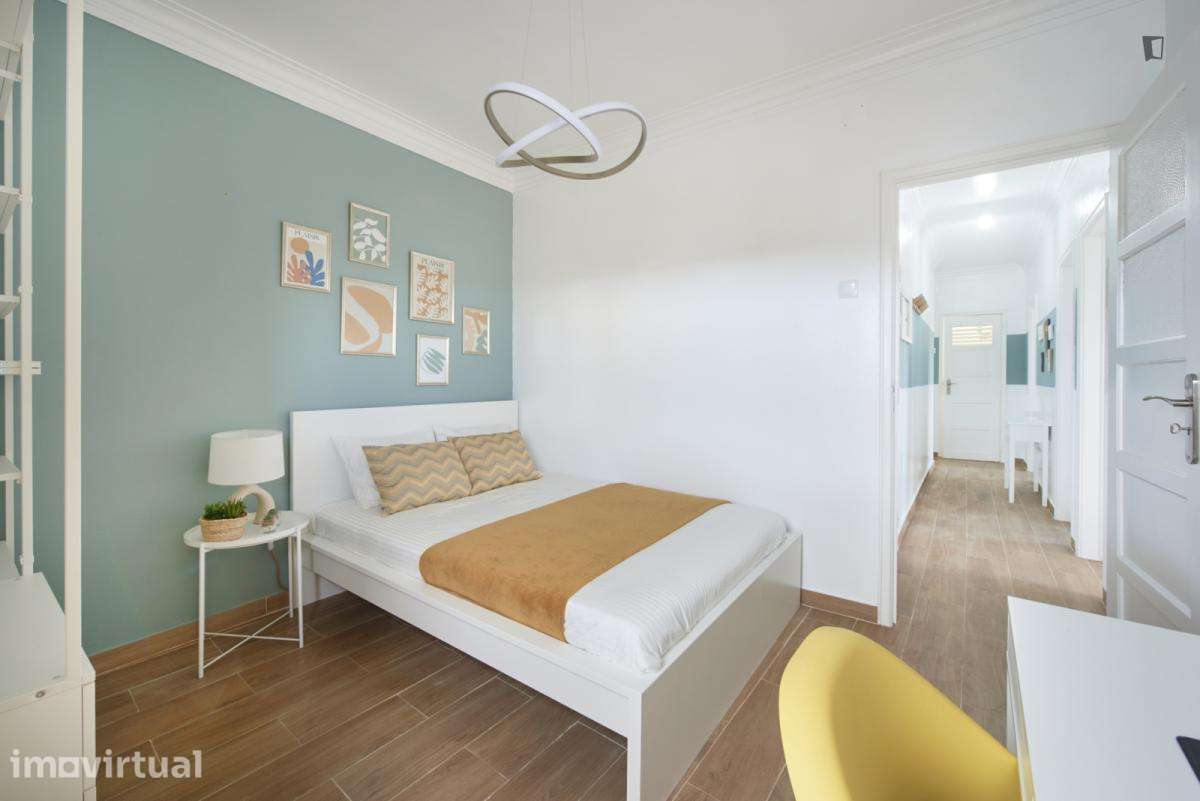 Quarto - localizado em Amadora Lisbon - Grande imagem: 3/31
