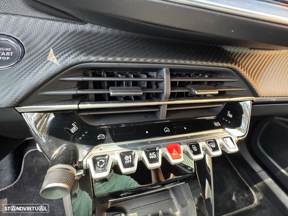 Peugeot e-2008 54 kWh GT - 29