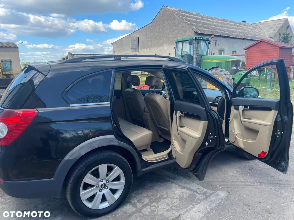 Chevrolet Captiva 2.0 d Base - 5