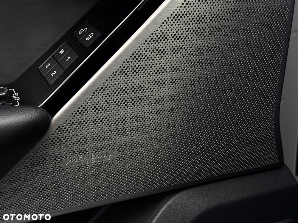 Land Rover Range Rover Velar 3.0 SD6 R-Dynamic - 29