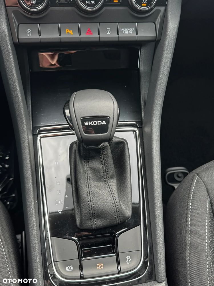 Skoda Karoq 1.5 TSI ACT Drive DSG - 17
