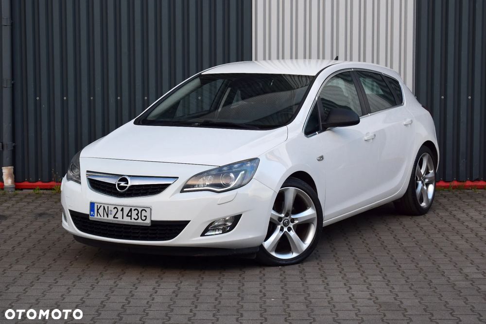 Opel Astra 1.6 Turbo Sport - 9