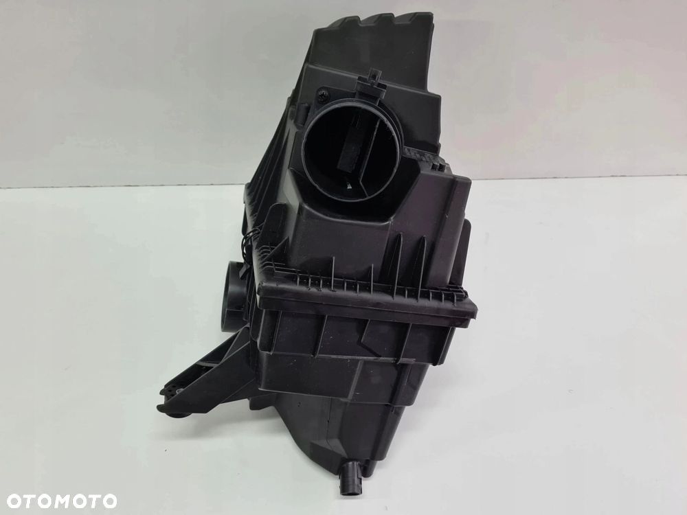 VW T5 LIFT skrzynka obudowa filtra powietrza - 2