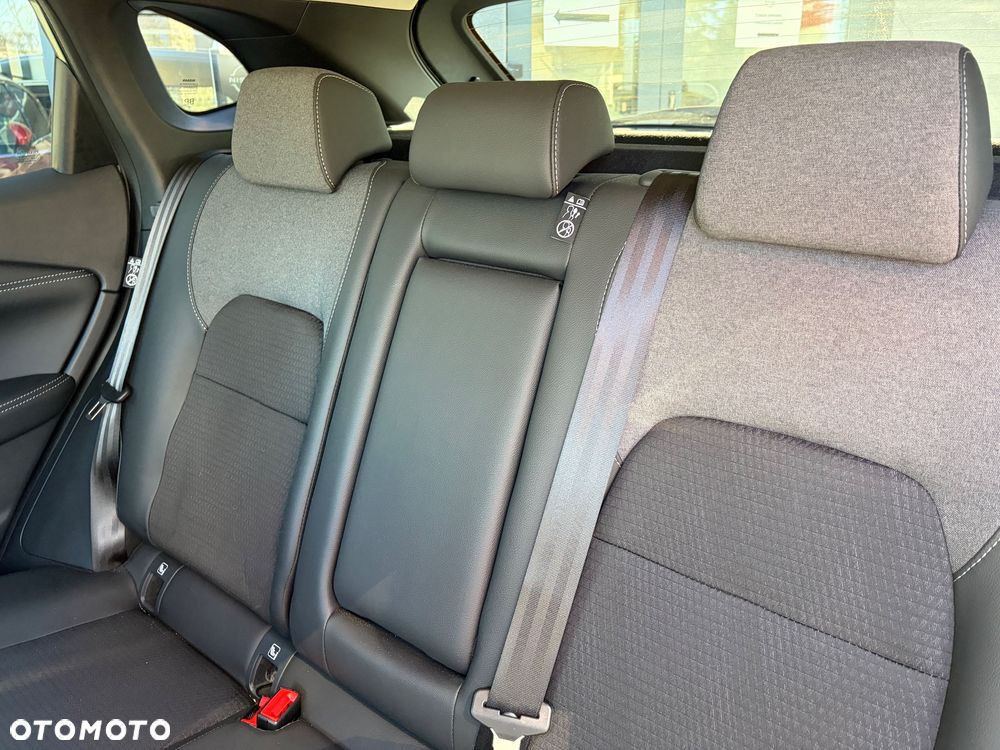 Nissan Qashqai 1.3 DIG-T MHEV N-Connecta Xtronic - 11