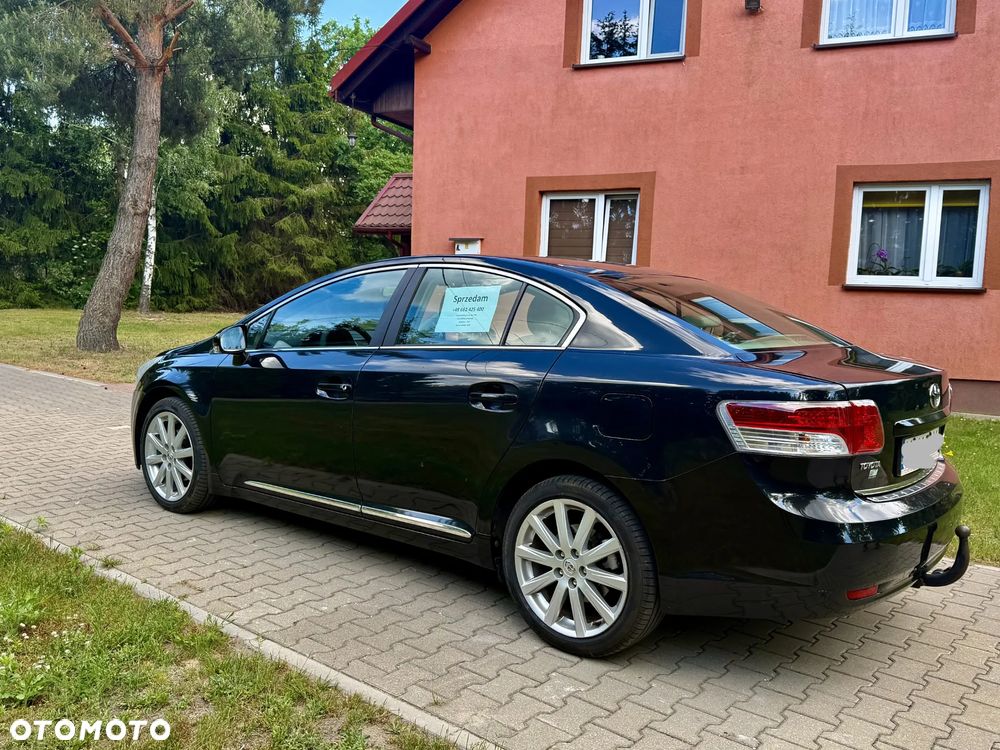 Toyota Avensis 2.0 Prestige - 8