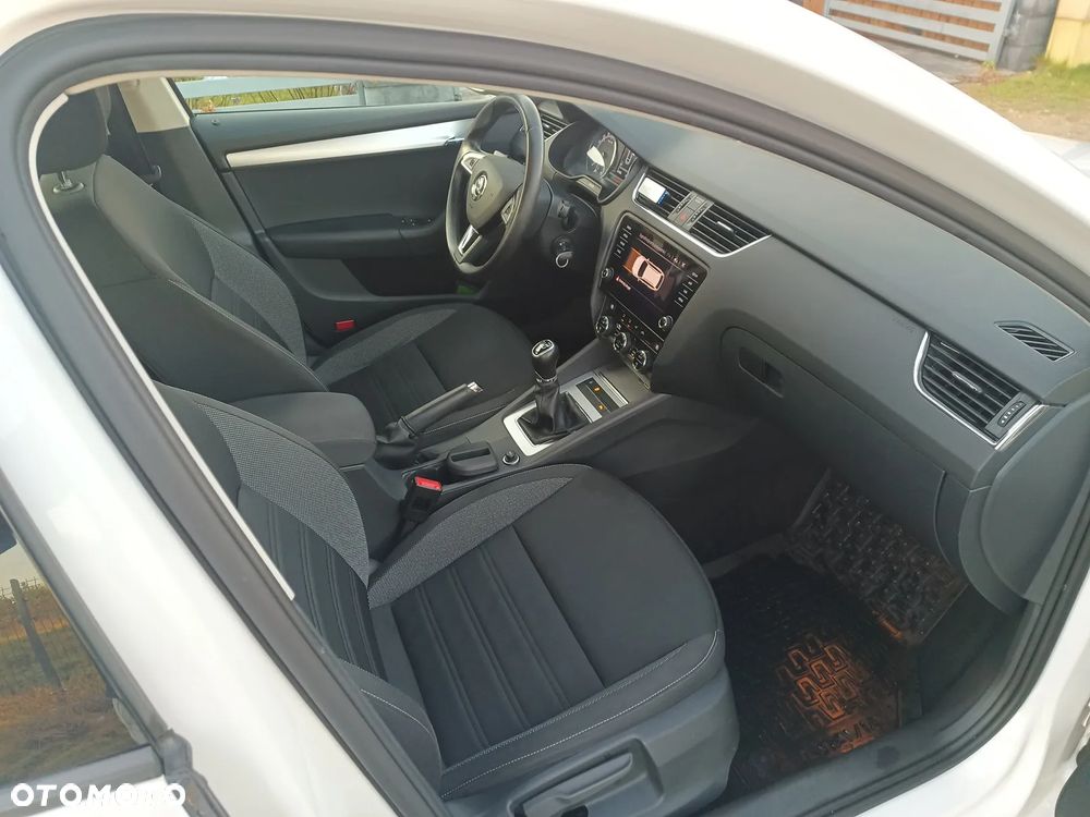 Skoda Octavia 1.6 TDI Ambition - 27