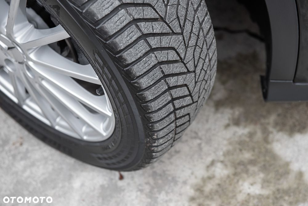 Mercedes-Benz GLA 250 4Matic 7G-DCT AMG Line - 33