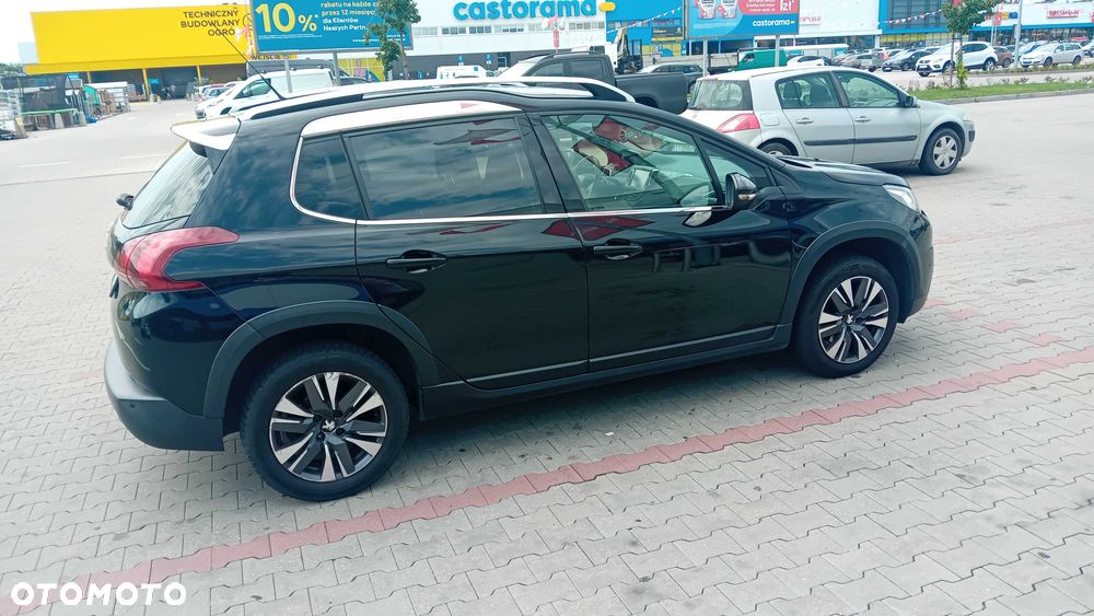 Peugeot 2008 - 4