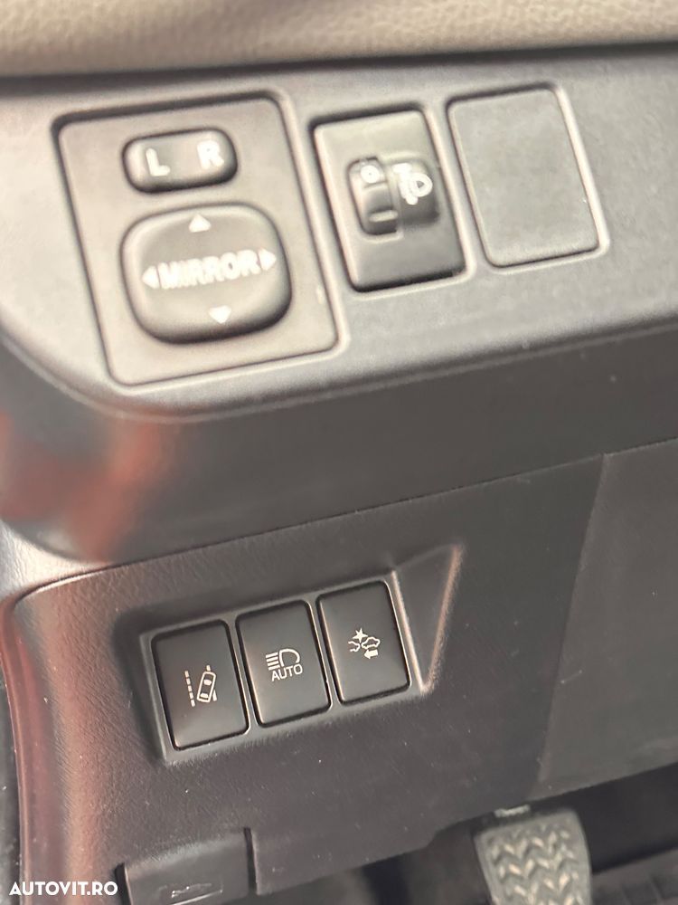 Toyota Yaris 1.0 VVT-i Comfort - 17