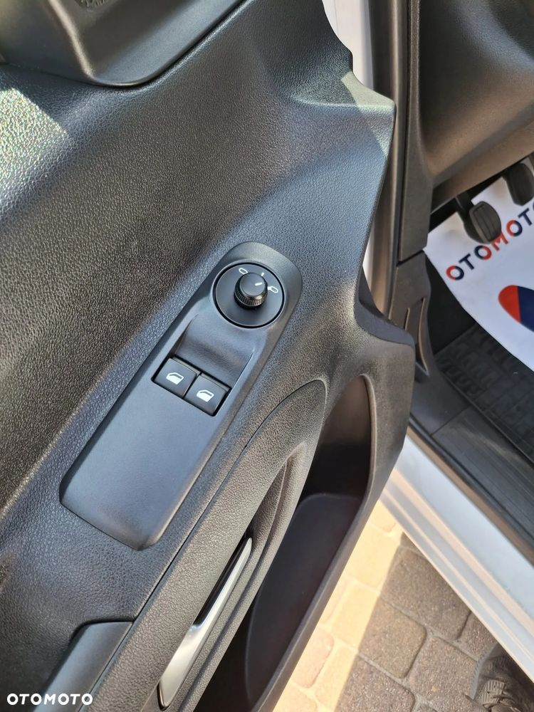 Citroën Berlingo M 1.2 PureTech Feel S&S - 25