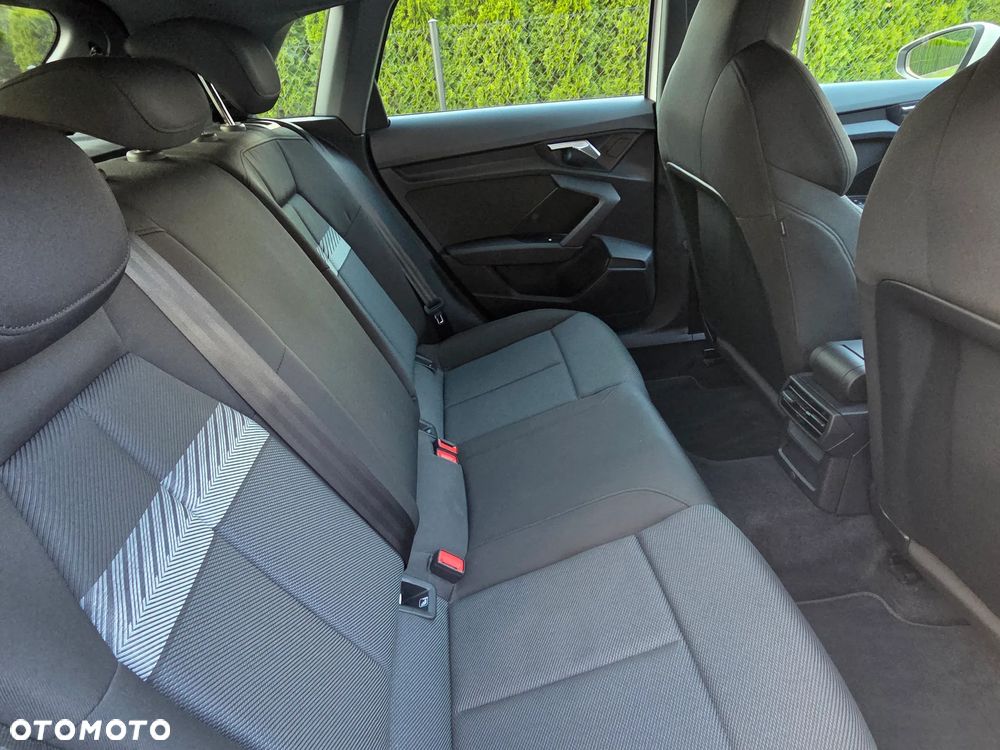 Audi A3 Sportback 30 TDI - 18
