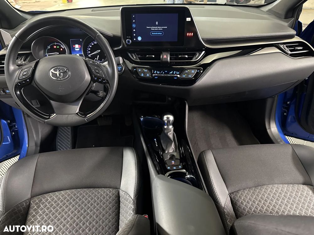 Toyota C-HR - 10
