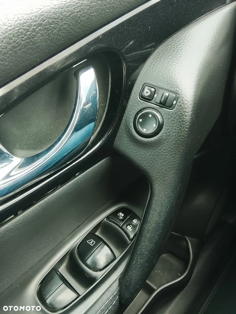 Nissan Qashqai 1.5 dCi N-Tec - 14