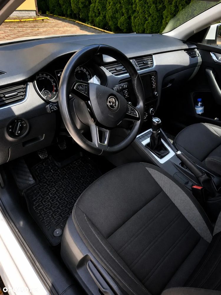 Skoda Octavia 1.6 TDI Ambition - 2