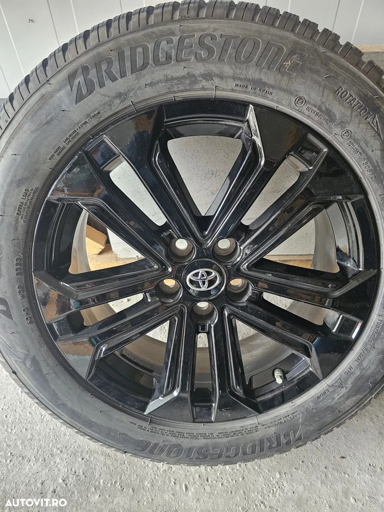 Toyota RAV4 2.5 VVT-iE 4x4 Luxury - 27