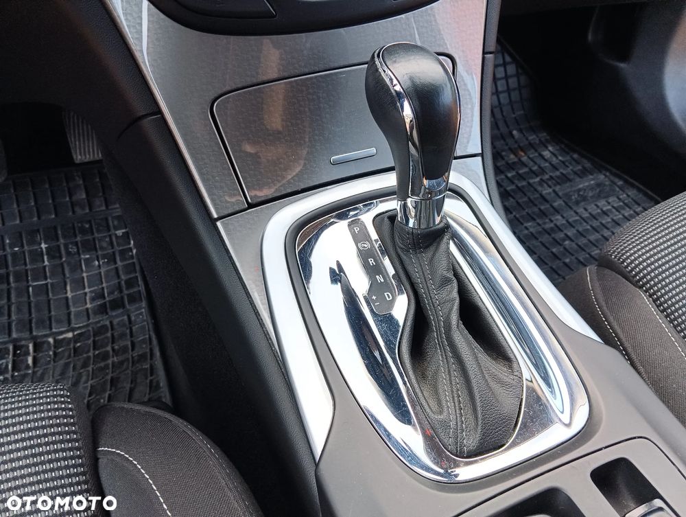 Opel Insignia 2.0 CDTI - 17