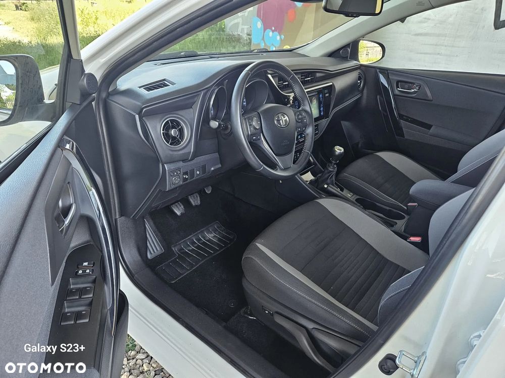 Toyota Auris 1.2 T Prestige - 9