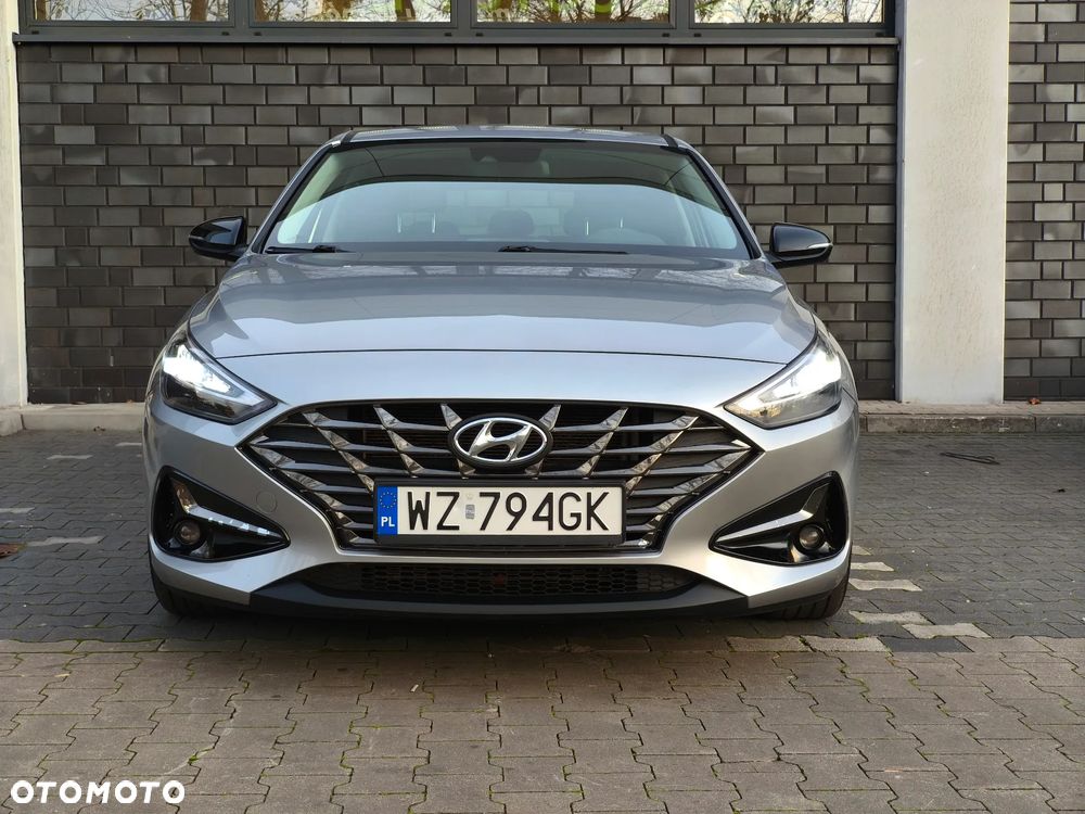 Hyundai i30 1.5 T-GDI 48V Smart - 38