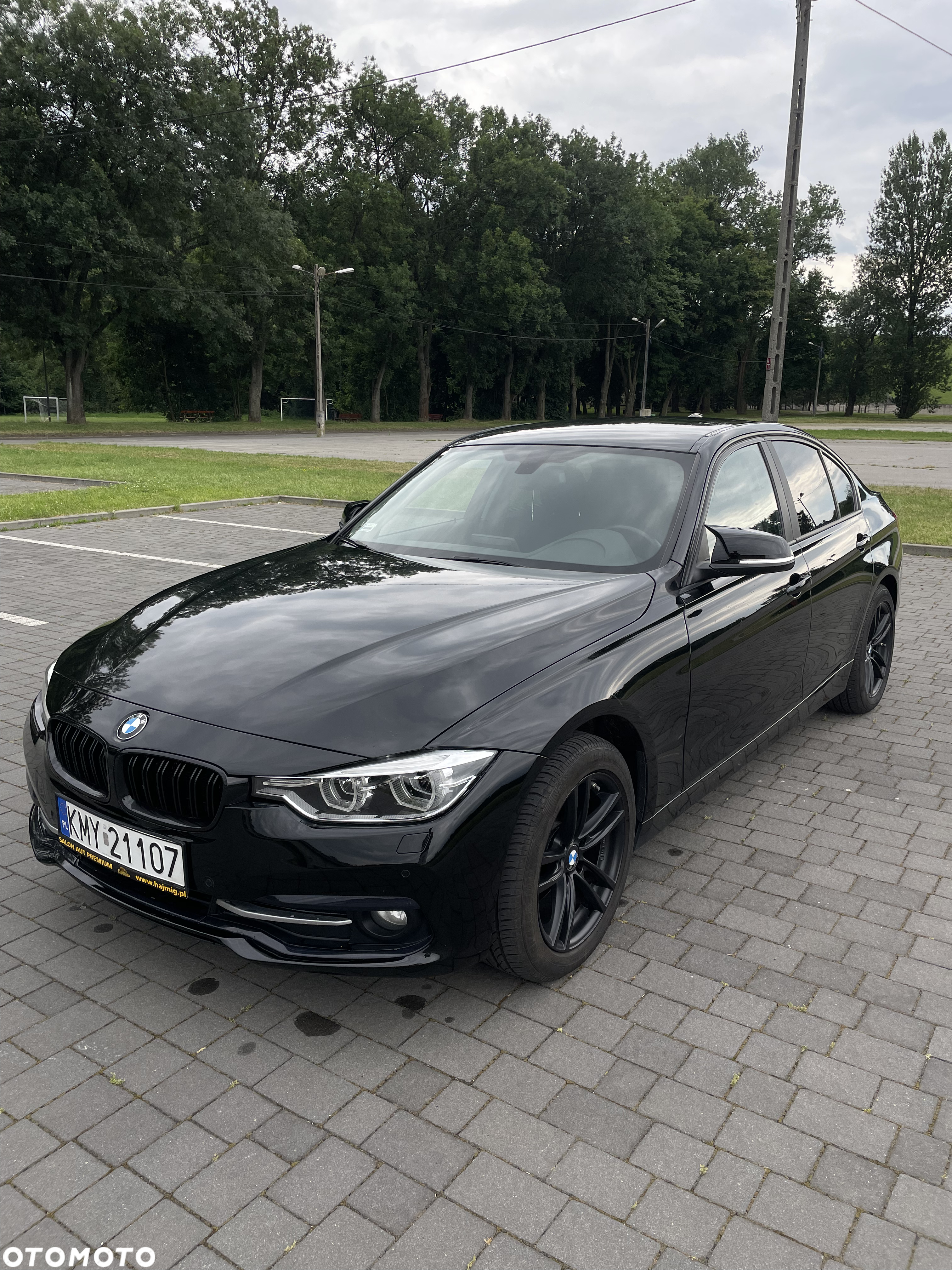 BMW Seria 3 318i - 3