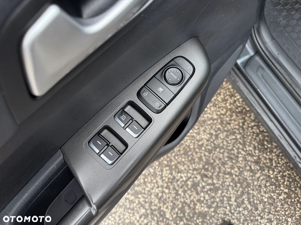 Kia Sportage 1.6 GDI 2WD Vision - 24