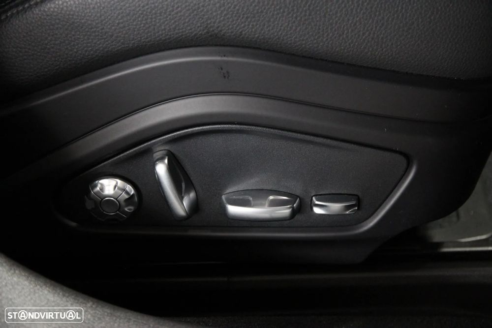 Porsche Panamera Sport Turismo 4 E-Hybrid Platinum Edition - 10