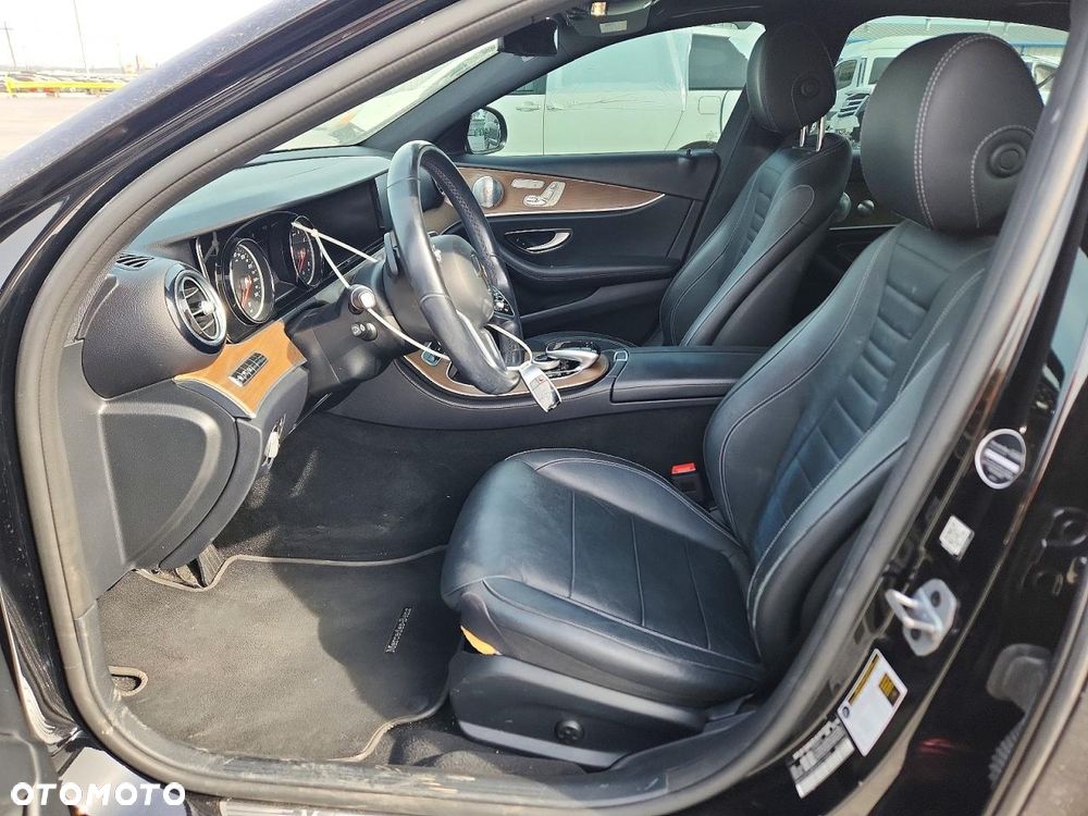 Mercedes-Benz Klasa E 450 4Matic 9G-TRONIC - 8