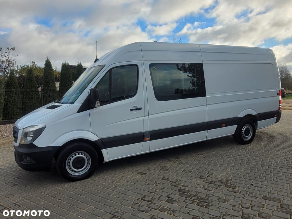 Mercedes-Benz Sprinter - 5