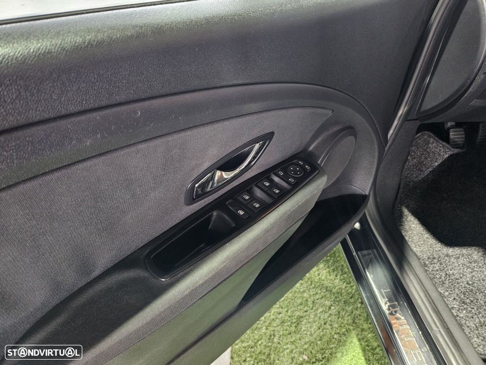 Renault Mégane 1.5 dCi Limited SS - 7