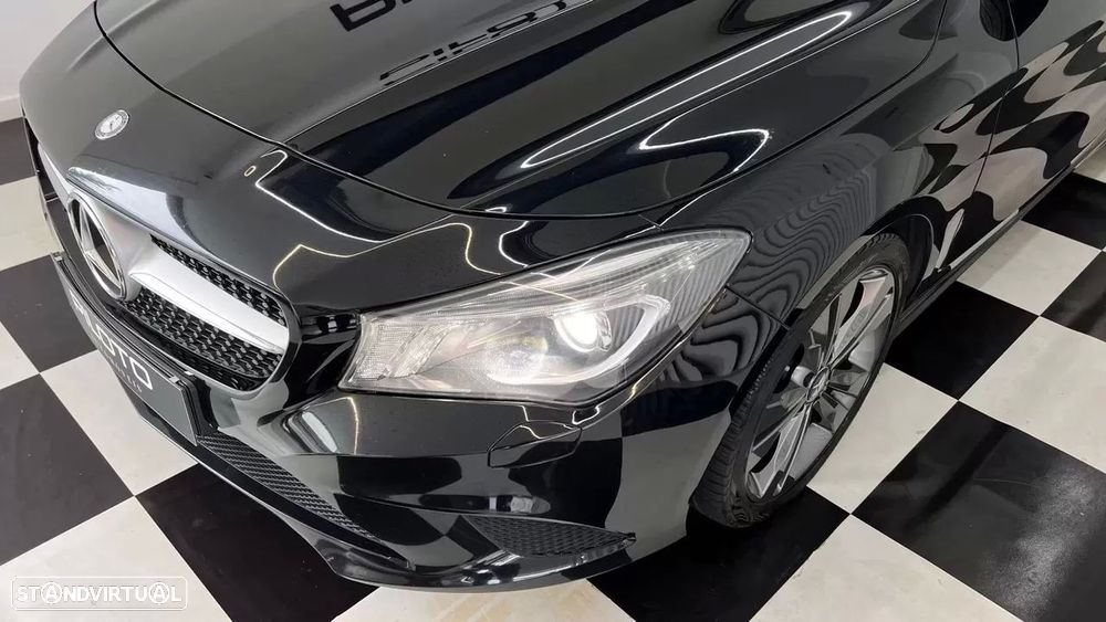 Mercedes-Benz CLA 180 d Shooting Brake Urban - 2