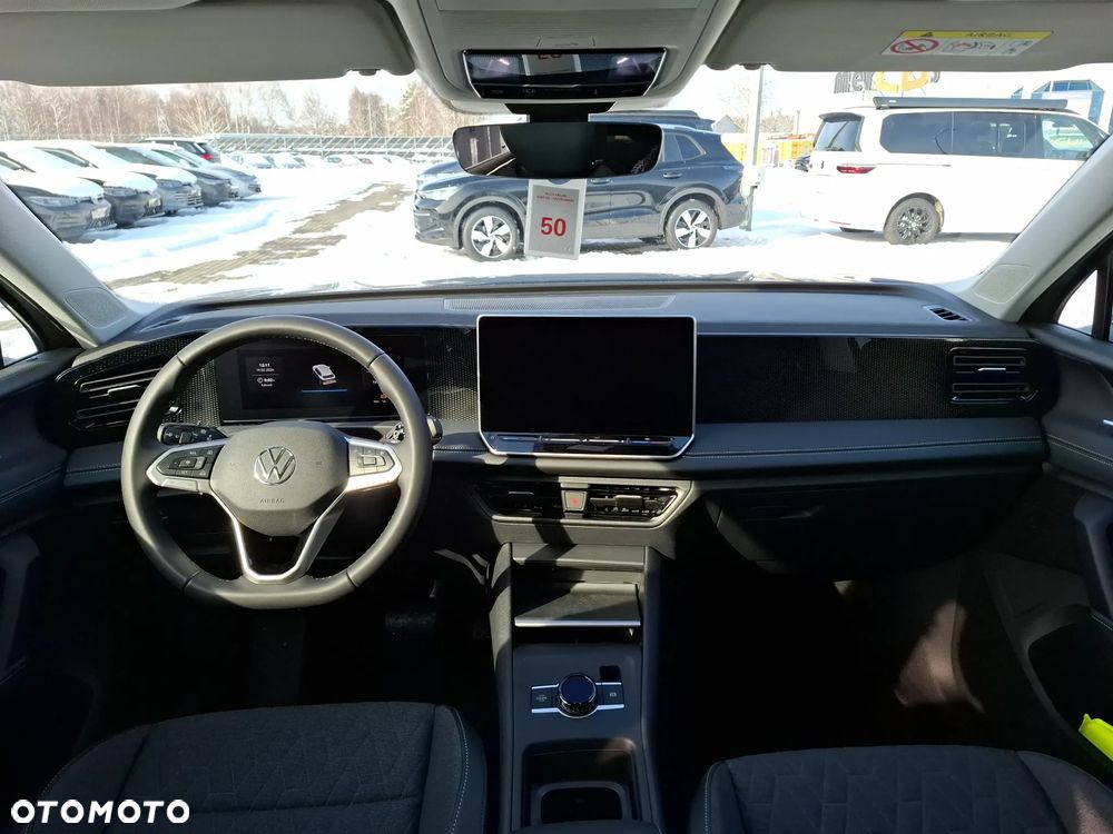 Volkswagen Tiguan - 12